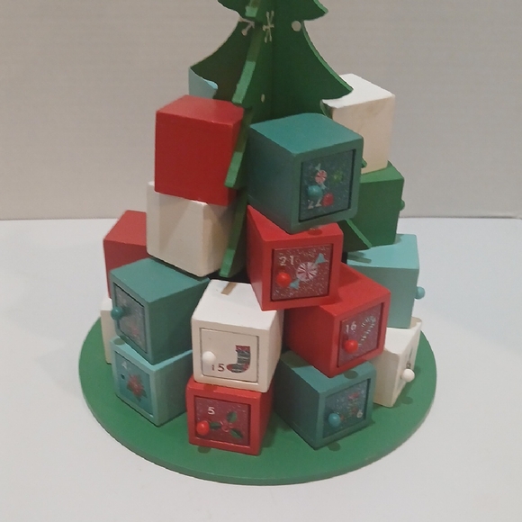Festive Wooden Advent Calendar Tree - Picture 4 of 9